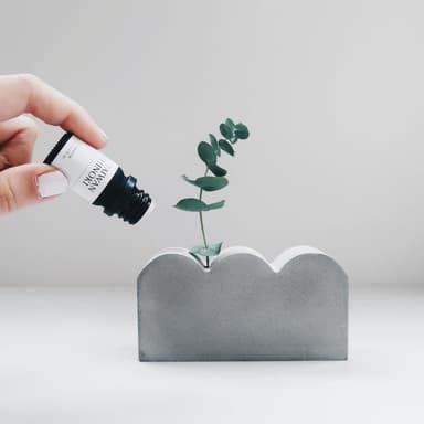 灰調 MOUNTAIN 小山｜水泥擴香石花器 + 5ml 純天然單方精油3件組