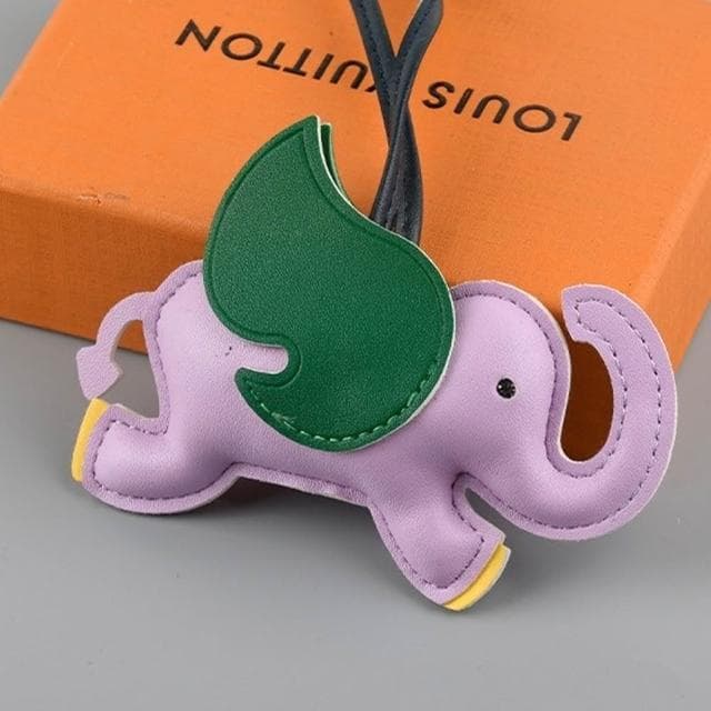 【LEESA】鑰匙扣\造型鑰匙圈\手工藝品\小飛象吊飾\卡通吊飾\吉祥物\立體吊飾\可愛小物\禮物皮革\鑰匙圈\吊飾\包包配件