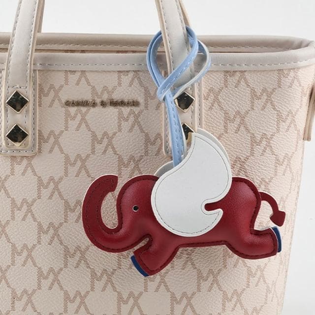 【LEESA】鑰匙扣\造型鑰匙圈\手工藝品\小飛象吊飾\卡通吊飾\吉祥物\立體吊飾\可愛小物\禮物皮革\鑰匙圈\吊飾\包包配件