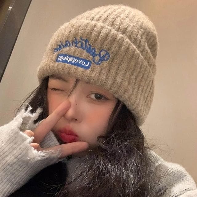 【MoonDy】毛帽 冷帽 針織帽 毛線帽 防寒帽 保暖帽 鹽系穿搭 美式復古 包頭帽 顯臉小帽子 顯臉小帽子 情侶款 生日禮物