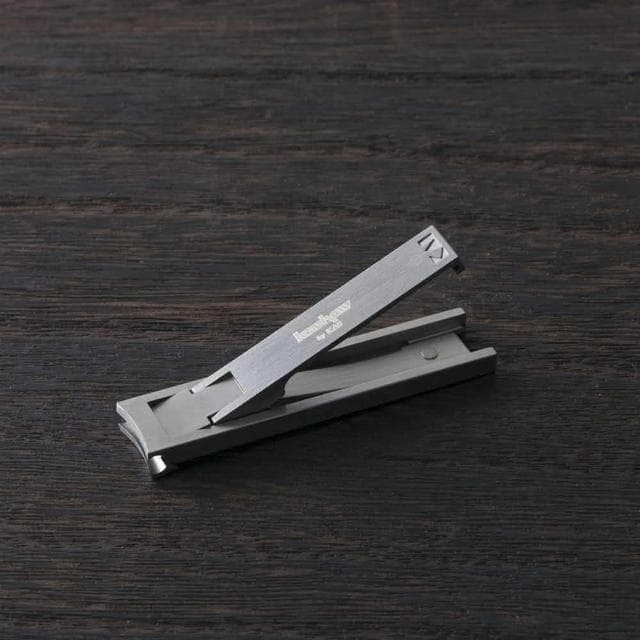 【KAI 貝印】Kershaw 世界最薄指甲刀  附收納套 PQ-1002(日本原裝現貨)
