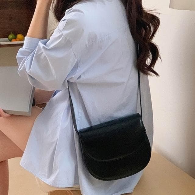 【MoonDy】包包 側背包 小包包 真皮包包 女士包包 高級感 簡約風格 牛皮包包 馬鞍包 通勤小包包 單肩斜背包 女包 禮物