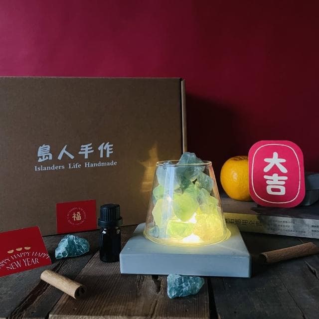 【Islanders Life 島人手作】能量擴香水晶山 水晶禮盒(聖誕禮物 交換禮物)