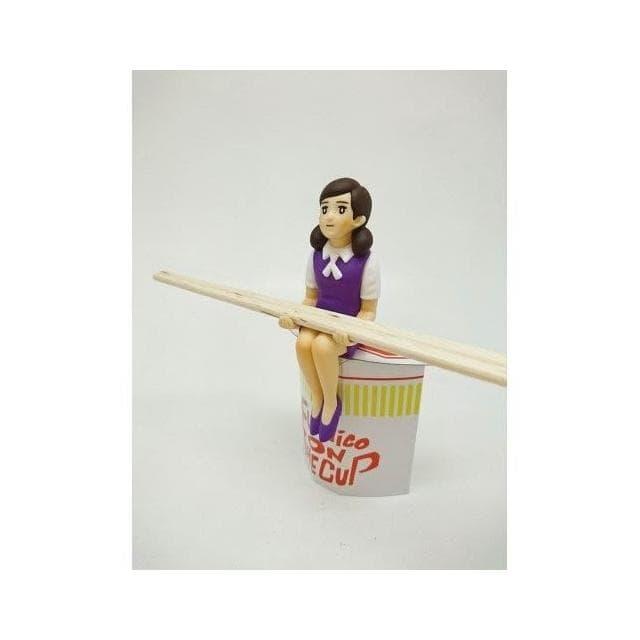 大旺小舖:日版盒玩奇譚俱樂部KITAN コップのフチ子泡麵杯緣子紫色生日結婚母親節情人節聖誕交換禮物 實體店面