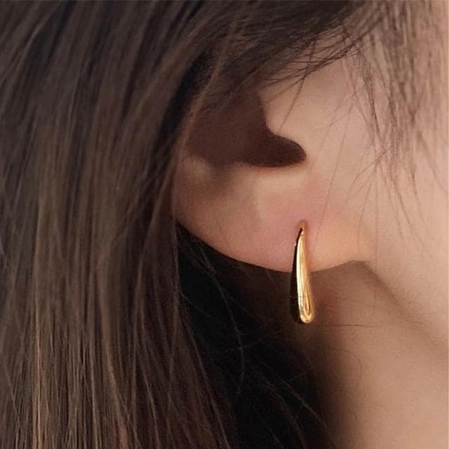 【LEESA】純銀耳環\耳飾\韓國飾品\耳勾\個性耳環\正韓耳環\耳環\耳環女\925\金色耳環\純銀飾品\水滴耳環\女生禮物\