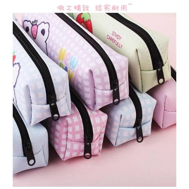 憶香許快樂購 學生 聖誕禮品 獎品 禮物 期末獎品 卡通 草莓 女孩 筆袋 收納袋 文具 鉛筆盒