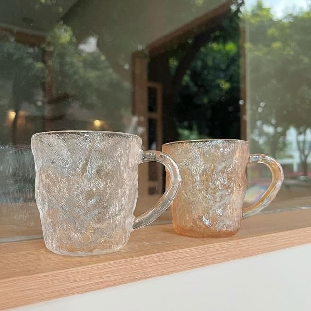 【MYUMYU 沐慕家居】高質感冰霧杯 有把手 冰塊感馬克杯拍照道具/居家裝飾