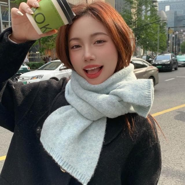 【KT DADA】保暖圍巾 搭配神器 韓國圍巾 針織圍巾 羊毛圍巾 奶茶色圍巾 素色圍巾 發熱圍巾 白色圍巾 禮物 圍巾 細圍巾