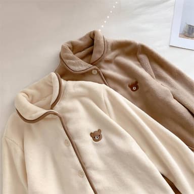 7PuPu🧸奶油系小熊法蘭绒情侶睡衣(冬季/居家服/冬天睡衣/情侶衣/男生睡衣/睡褲/聖誕禮物)