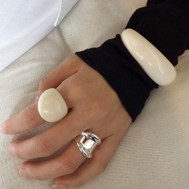 【EMMA SUE】戒指 樹脂戒指 小眾設計 時尚設計感ins風 個性戒指 男女通用 閨密戒指 禮物 情侶戒指 交換禮物