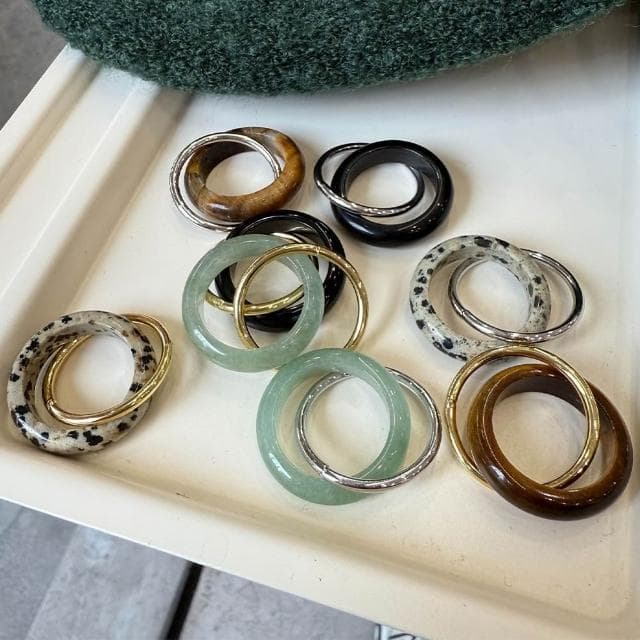 【LEEHER】玉戒指/交換禮物/戒指/復古/時髦/男女同款/情侶戒指/天然石斑點/串珠戒指/虎眼戒指/雙層交錯/黑曜石/