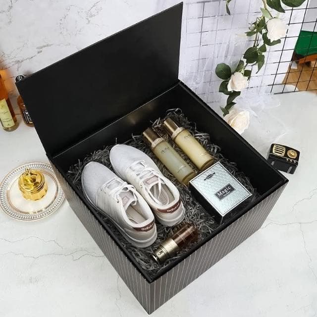 ʚ ɞGIFTME5台灣出貨ʚ ɞ禮物盒大款禮盒 禮物盒 大款禮盒 素面特大禮盒 金美質感 超大空間 超大號禮盒 大禮物盒 直紋禮盒