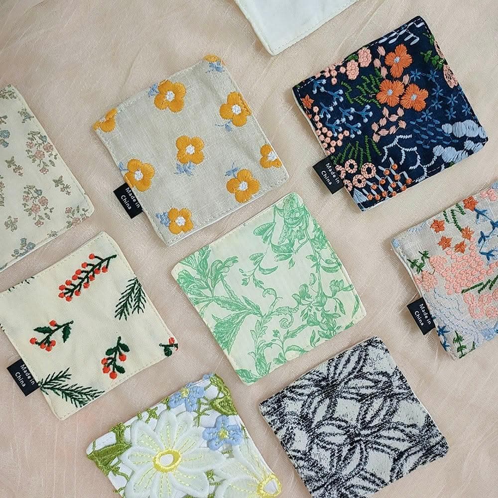 【Daylight】手做 刺繡杯墊 棉麻杯墊 棉布杯墊 吸水杯墊 隔熱墊 花瓶墊  交換禮物  婚禮小物