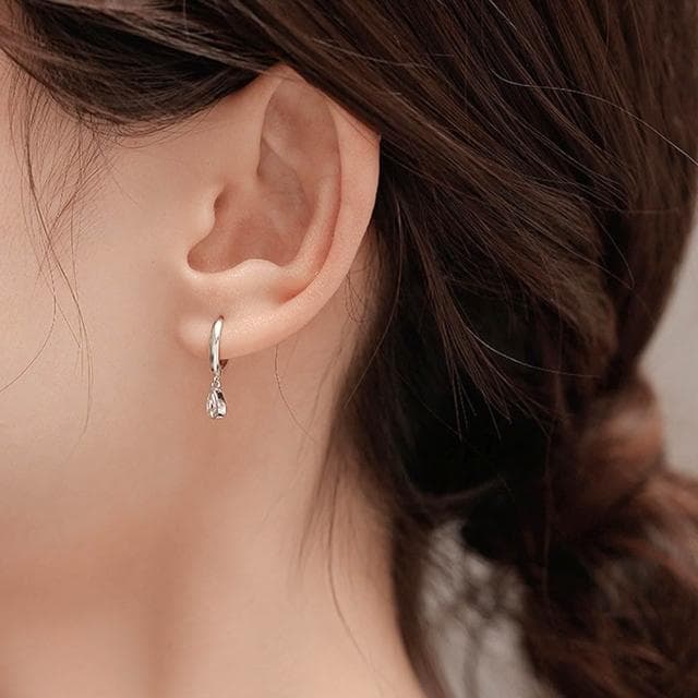 【LEESA】999純銀\鋯石\耳扣\耳環女\水滴耳環\圓圈耳環\耳墜\小眾設計\耳飾\造型耳環\歐美耳環\日系穿搭\配飾\禮物