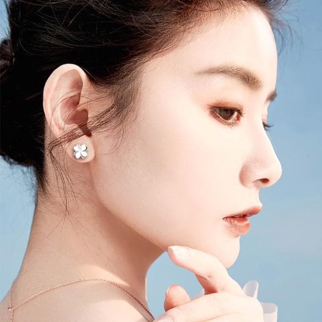 【LEESA】防過敏耳環\四葉草\幸運草\耳釘\生日禮物\女生\小眾設計\耳環\耳針\耳飾\白金耳環\個性\氣質\純銀耳環\