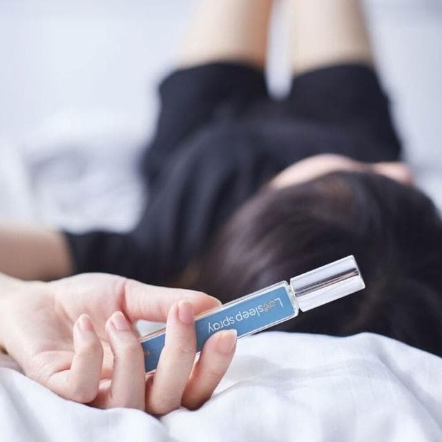 愛睡 睡過就忘 睡眠噴霧 枕頭噴霧 (母親節禮物 女友生日禮物 睡眠精油 助眠精油 香水 香氛 實用禮物 )