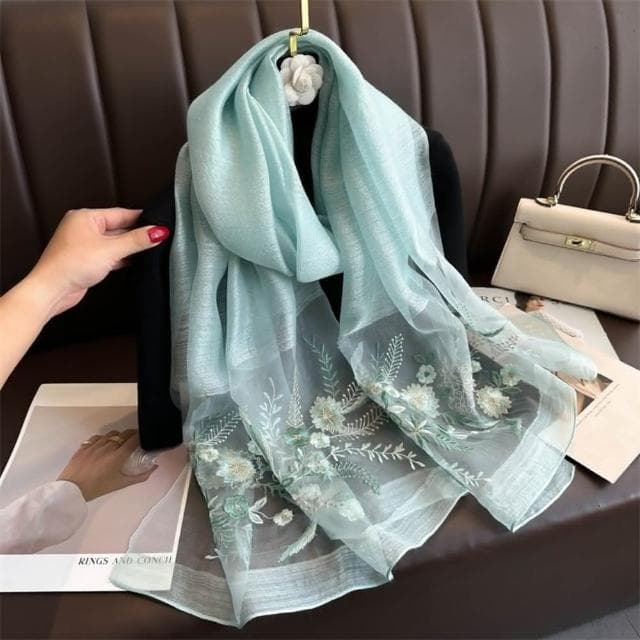 【巴黎精品】真絲絲巾羊毛圍巾-桑蠶絲拼接紗巾刺繡女配件11色a1gt21