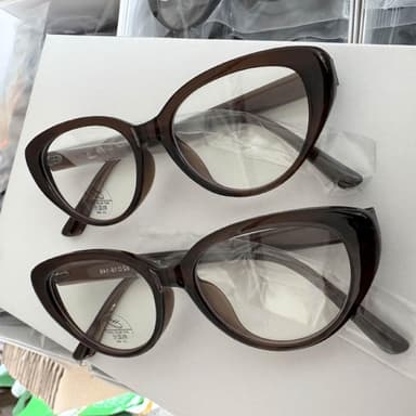 【LEEHER】貓眼眼鏡/復古眼鏡/眼鏡/眼鏡框/眼鏡架/女生眼鏡/素顏眼鏡/眼鏡女/鏡框/小臉神器/無度數眼鏡/禮物/黑框眼鏡