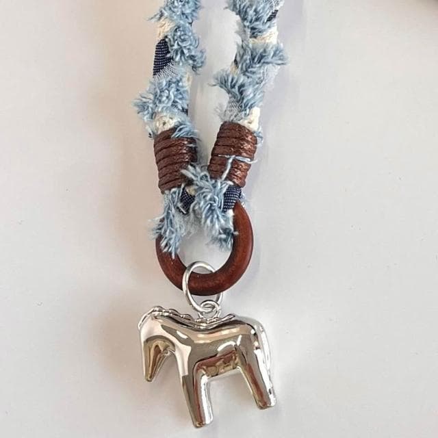 【MoonDy】飾品 項鍊 女生項鍊 禮物 木馬 小馬 牛仔 手工編織 毛衣項鍊 長項鍊 情侶項鍊 生肖項鍊 設計感 對鍊 百搭