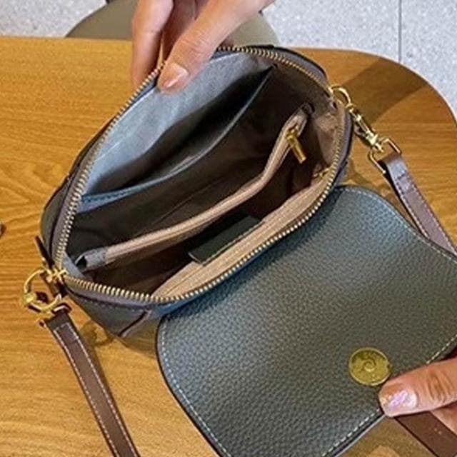 【LEEHER】真皮斜背包/復古包包/真皮包包/斜背包/貝殼包/小方包/韓國包包/牛皮斜背包/奶茶色包包/簡約包包/禮物