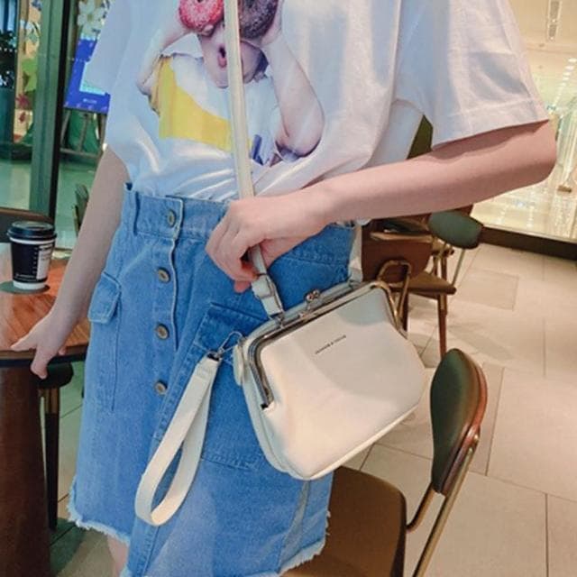【LEEHER】復古口金包/小香風包包/百搭包包/包包/斜背包/口金包/收納包/女生包包/韓版包包/生日禮物