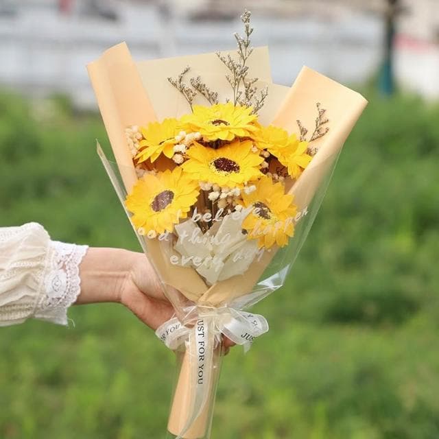 現貨秒發+隔日到店 禮物 畢業花束 永生花 永生花束 乾燥花束 碎冰藍玫瑰永生花滿天星幹花花束情人節生日禮物花束送朋友