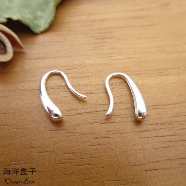 【海洋盒子】迷你小巧一體成形亮面空心小水滴925純銀針勾式耳環(貼耳耳環)