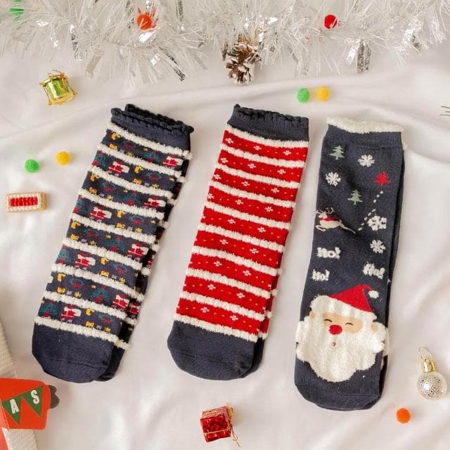 【MUMUSHOP】MUMU TM00997 聖誕襪抱抱禮盒3件組 襪子 中筒襪 可愛襪子 棉質長襪 聖誕交換禮物 多色襪 休閒 撞色襪
