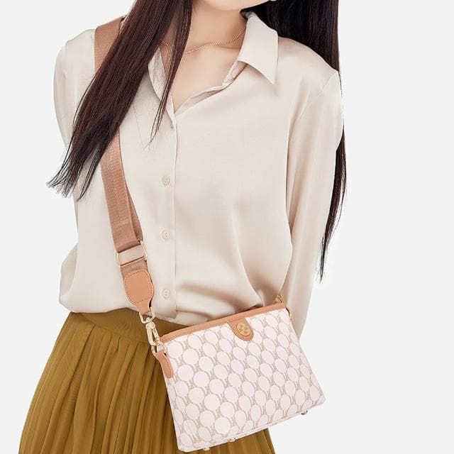 【LEESA】寬背帶包包\百搭小方包\包包\斜背包\小方包\手機包\單肩包\白色包包\女生禮物\小包包\大容量包包\雙隔層包包