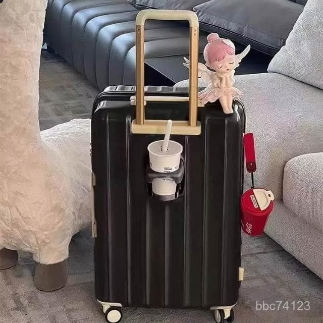 行李箱 登機箱 拉桿箱 多功能行李箱 密碼箱 旅行箱 靜音行李箱 22吋行李箱 30吋行李箱 萬嚮輪行李箱 杯架 新款