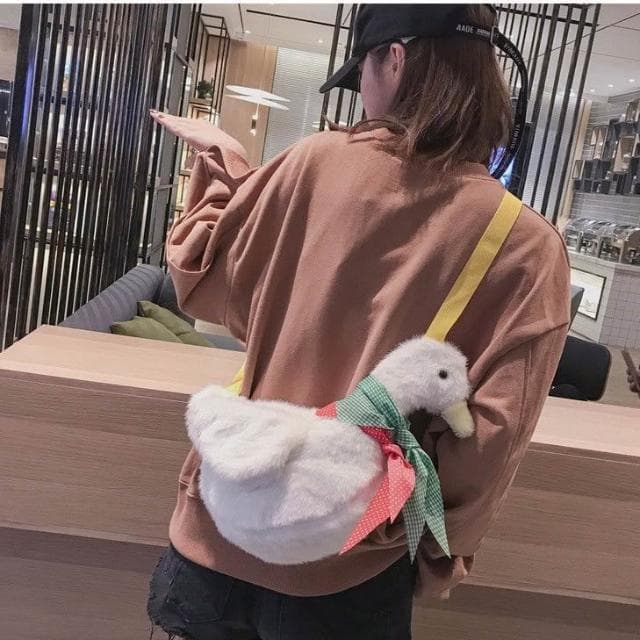 可愛鴨鴨包 鴨子包 斜背包 小鴨包 單肩包 交換禮物 生日禮物 絨毛背包 少女包 包包 背包 HL89