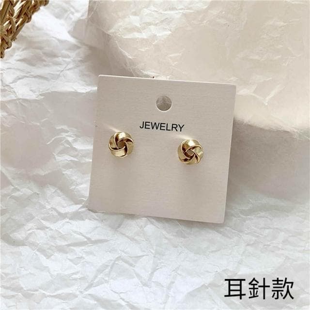 800纏繞扭結耳環 氣質簡約耳環 小巧耳環 女性耳環 百搭耳釘 裝飾物 飾品  配件 S925銀針 銀針耳環