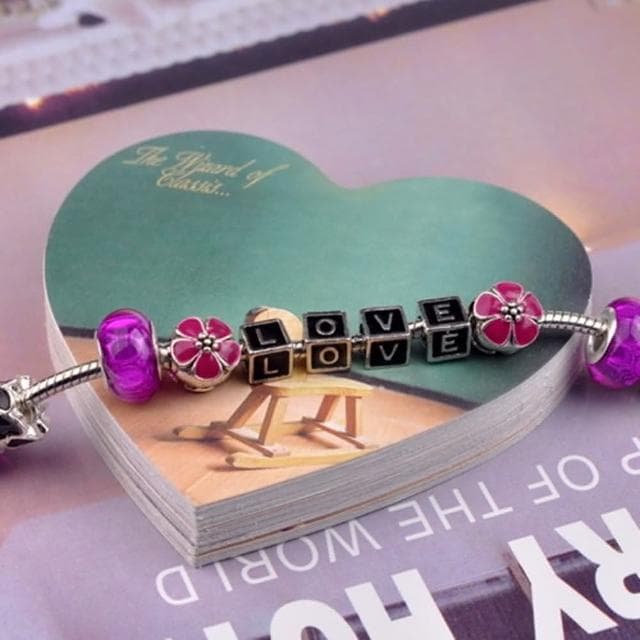 【米蘭精品】現貨+預購 串珠手鍊琉璃珠可愛小花搭配LOVE英文字母母親節情人節生日聖誕節交換禮物女飾品71o13