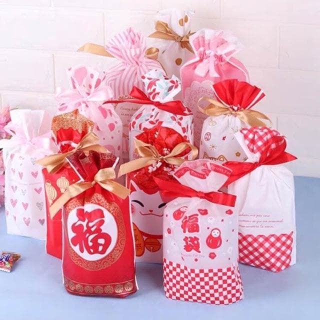禎巧妙 台灣現貨 聖誕禮物束口袋 聖誕節糖果袋 新年包裝袋 招財貓束口袋 巧克力袋 耶誕節 過年 福袋禮物袋 小禮物束口袋 抽繩袋