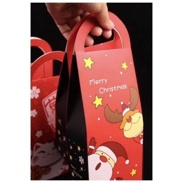 禎巧妙 台灣現貨 聖誕節包裝盒 ( 聖誕歡呼麋鹿老人 ) 新年伴手禮盒 牛軋糖盒 鳳梨酥薑餅丁巧克力小禮物盒