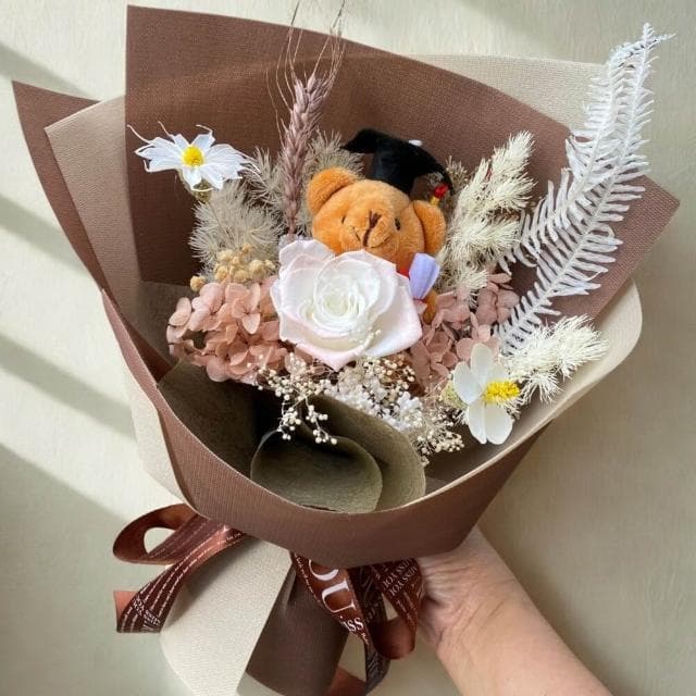 永生花束 向日葵花束 畢業花束 母親節花束 花束禮袋 香皂花禮盒 永生花束  許願瓶  生日禮物玫瑰