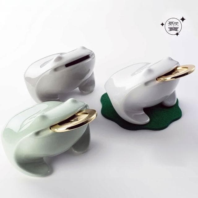 招財揪吉 揪吉聚寶．陶瓷撲滿 禮盒 《WUZ屋子》招財 擺飾 存錢筒 撲滿 探吉 發財 聚寶 開運招財 入厝禮 開店禮 搬家禮 母親節禮物
