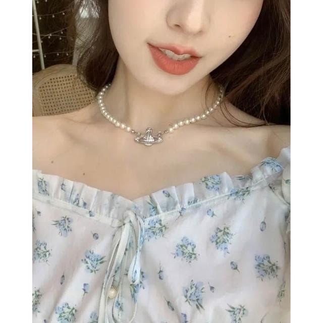 【Vivienne Westwood】Vivienne Westwood 西太后 薇薇安 頸鍊 項鍊 金屬 珍珠 淺浮雕 Bas Choker