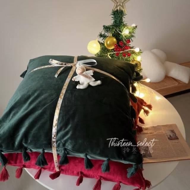 【THiRTEEN 拾參家居】流蘇天鵝絨素色抱枕（交換禮物 聖誕節 枕頭 靠墊 抱枕套 坐墊 居家裝飾軟裝佈置）