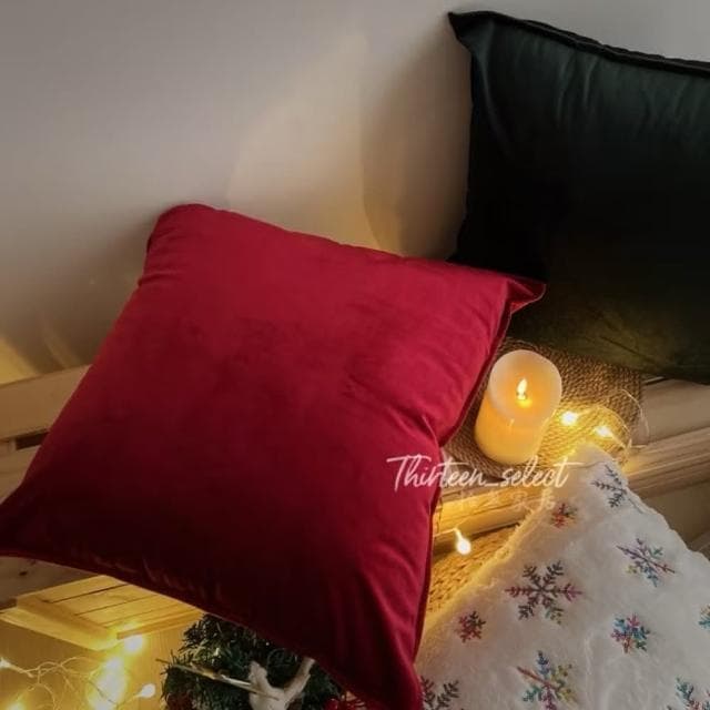 【THiRTEEN 拾參家居】耶誕天鵝絨素色抱枕（交換禮物 聖誕節 枕頭 靠墊 抱枕套 坐墊 北歐居家裝飾 枕頭套）