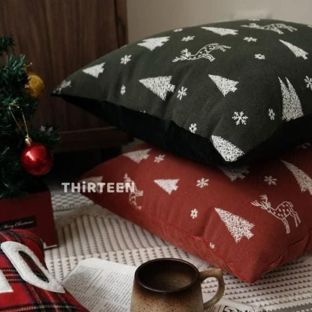 【THiRTEEN 拾參家居】北歐童話森林抱枕（沙發抱枕 靠枕 抱枕套 交換禮物 聖誕禮物 耶誕節 聖誕樹）