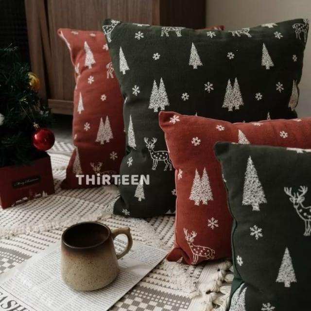 【THiRTEEN 拾參家居】北歐童話森林抱枕（沙發抱枕 靠枕 抱枕套 交換禮物 聖誕禮物 耶誕節 聖誕樹）