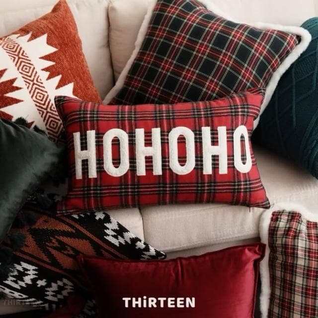 【THiRTEEN 拾參家居】𝙃𝙊𝙃𝙊𝙃𝙊聖誕抱枕（交換禮物 聖誕節 枕頭 靠墊 抱枕套 坐墊抱枕 家居軟裝佈置 枕頭）