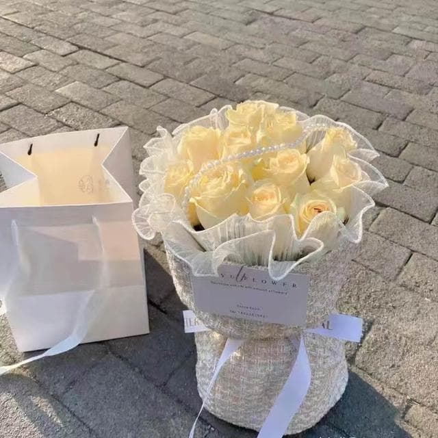小香風碎冰藍 玫瑰花束 送女朋友閨蜜老婆老師母親節仿真香皂花  生日禮物 表白 求婚 聖誕 520禮物