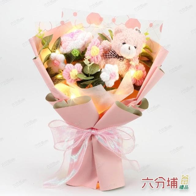 【六分埔禮品】LED小熊織花語玫瑰花束-多色任選(擺飾母親節情人節約會畢業禮物編織玫瑰針織盒裝)