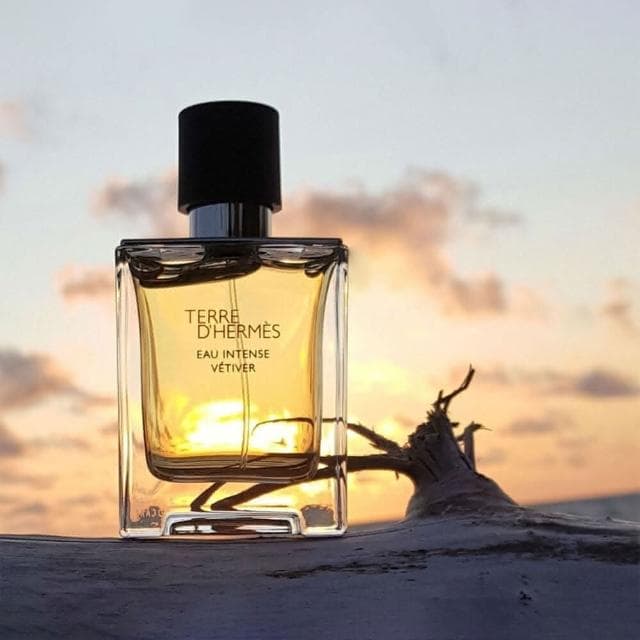 專櫃 大地馥郁香根草淡香精 15ml 布套版 (國際航空版) 送禮推薦