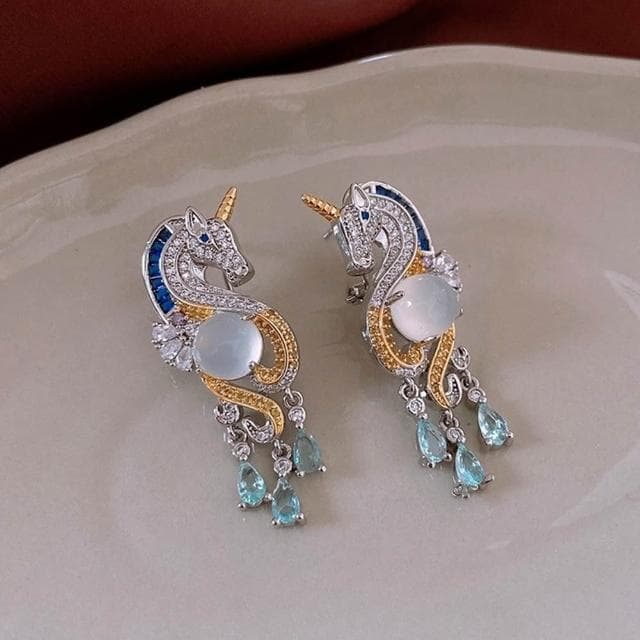 【EMMA SUE】水滴耳環 鋯石 鋯石耳環 獨角獸 飾品 女生耳環 垂墜耳環 耳釘 銀針 耳飾 防過敏耳環 純銀耳環 925銀針 