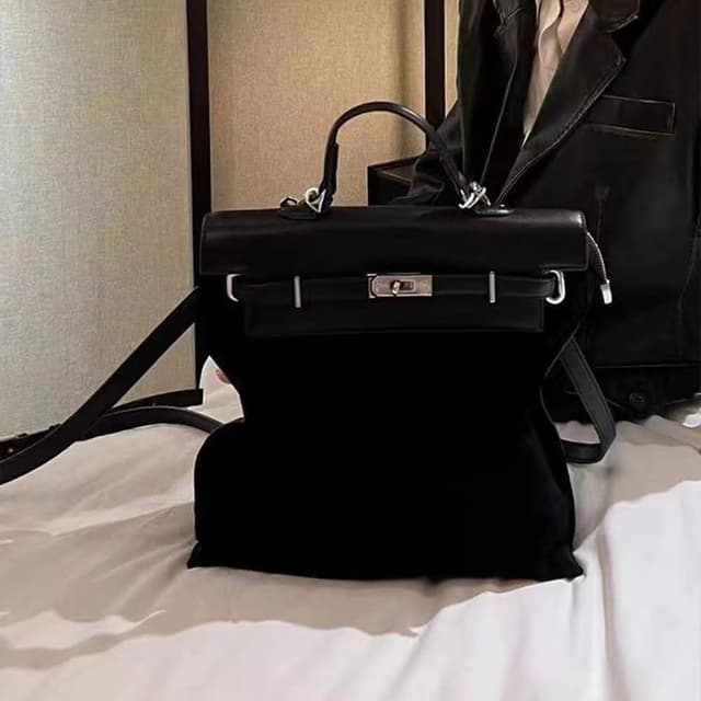 【LEESA】真皮鎖頭包\麂皮包\精品後背包\牛皮包包\小眾包包\手提包\牛皮包包\復古包包\大容量托特包\禮物