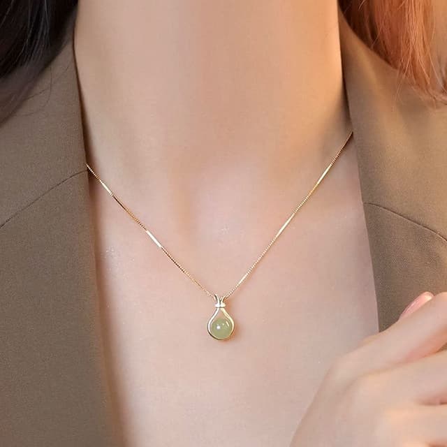 【LEESA】和闐玉\女生項鍊\細項鍊\葫蘆項鍊\金色項鍊\生日禮物\純銀項鍊\項鍊\鋯石項鍊\開運項鍊