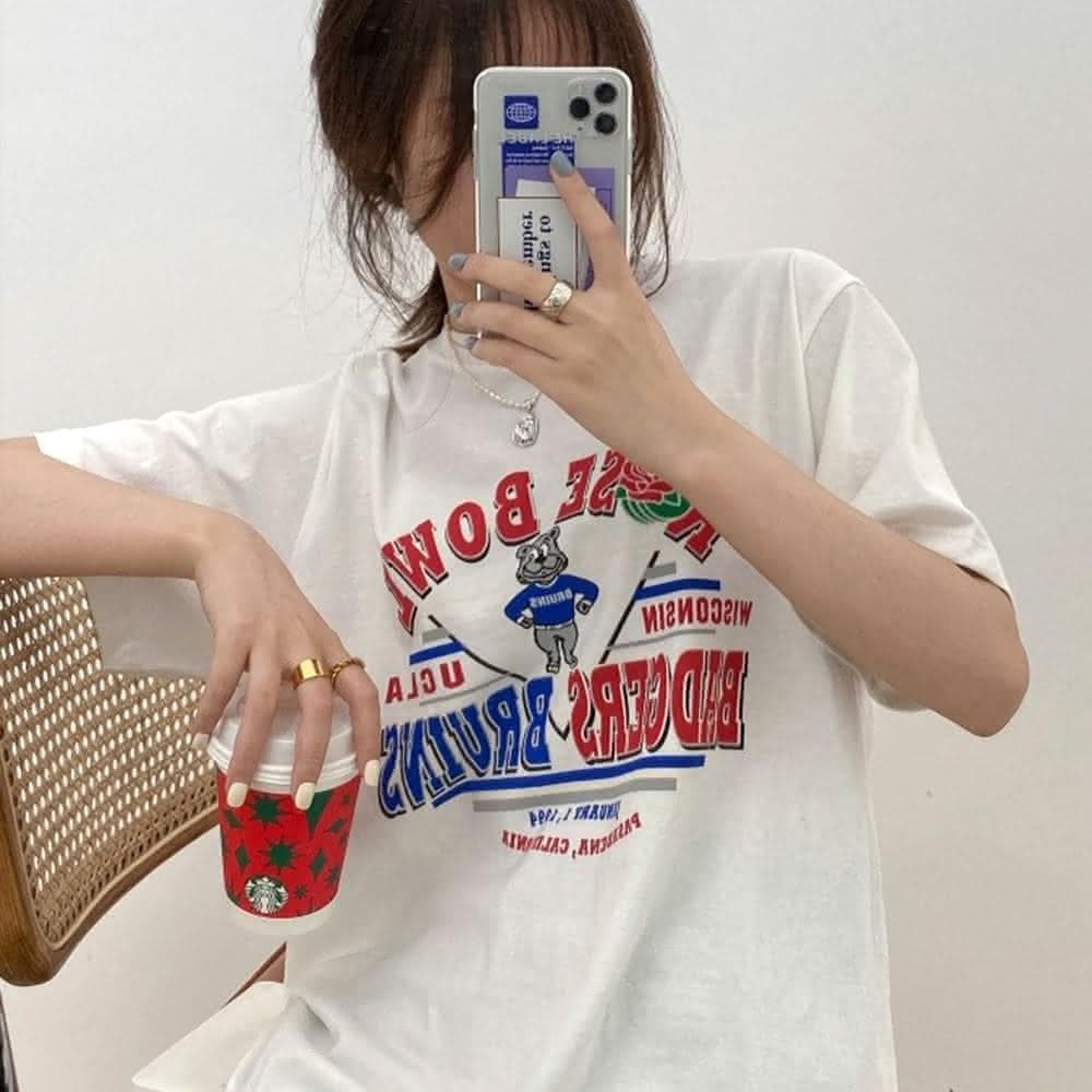 【LEESA】短袖T恤\美式短t\純棉上衣\白色短袖\女短T\設計感上衣\寬鬆\卡通上衣\落肩上衣\生日禮物\衣服\上衣\短t